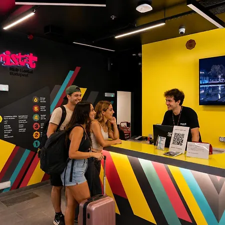 Amistat Hub Hostel Budapest