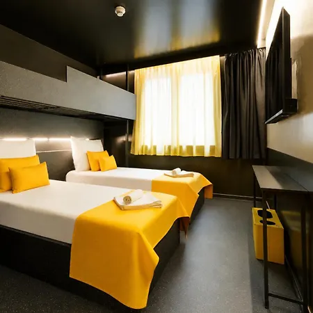 بيت شباب Amistat Hub بودابست
